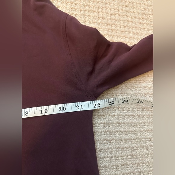 Lululemon Ease of Mind Long Sleeve Bordeaux Drama Womens Size 6-8 - Picture 7 of 7